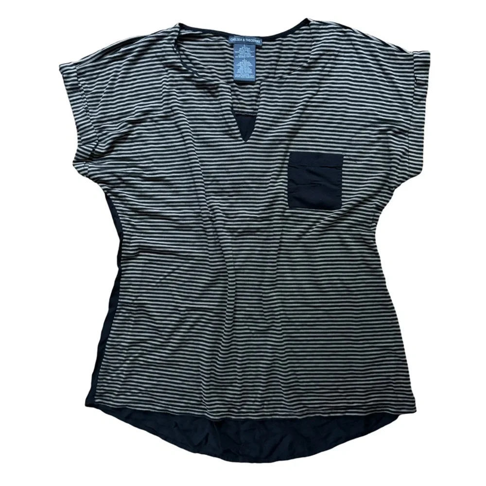 Chelsea & Theodore T-Shirt Women’s Sz Large Brown & Black Stripe Pocket